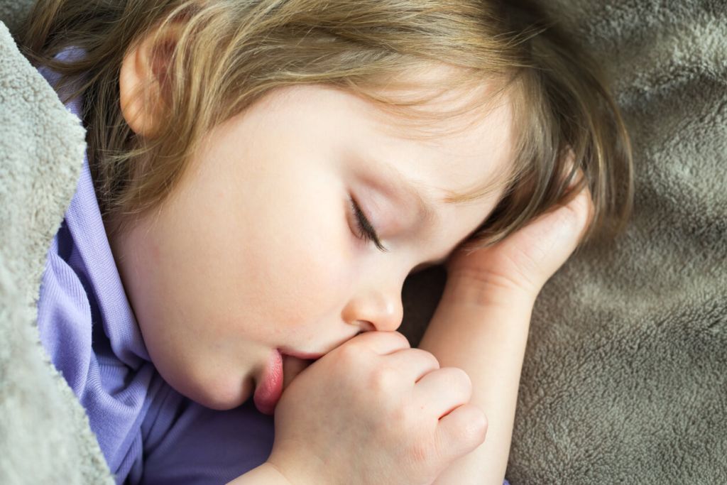 when should kids stop sucking their thumb